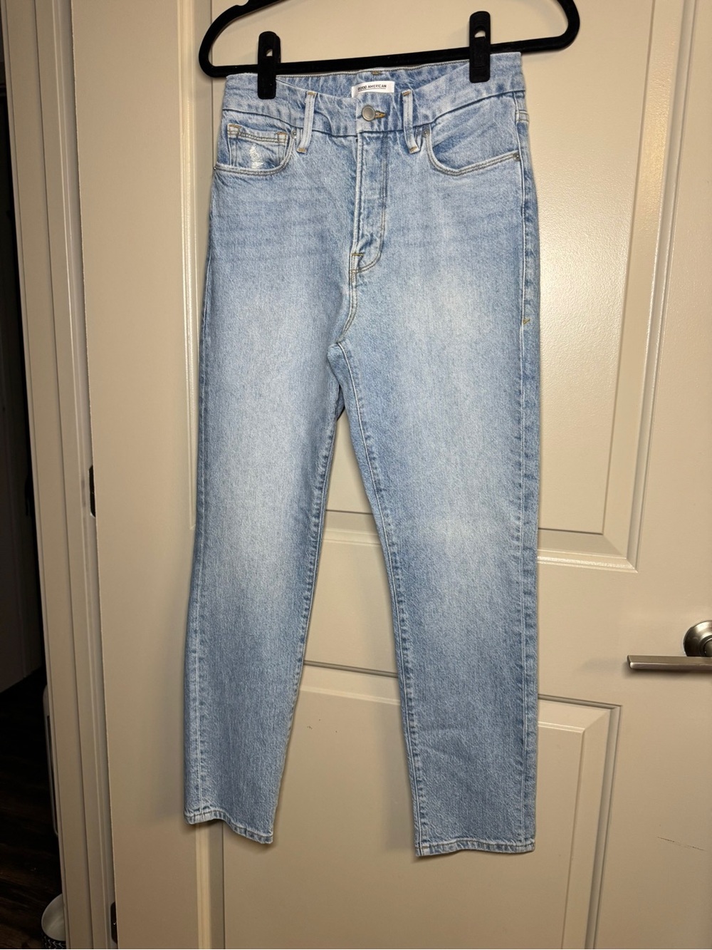 Good American Light Blue Denim Jeans